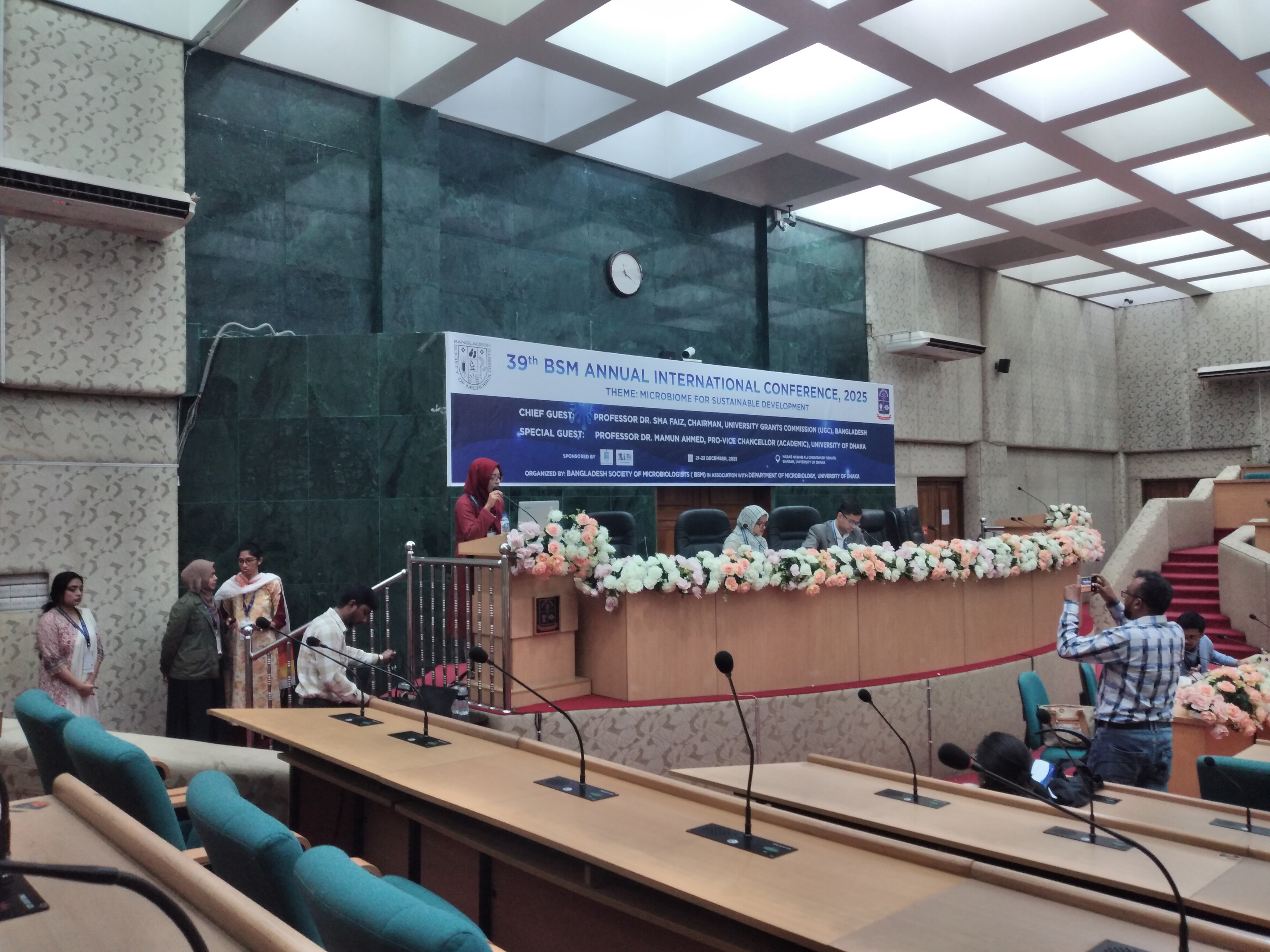 Conference photo 15